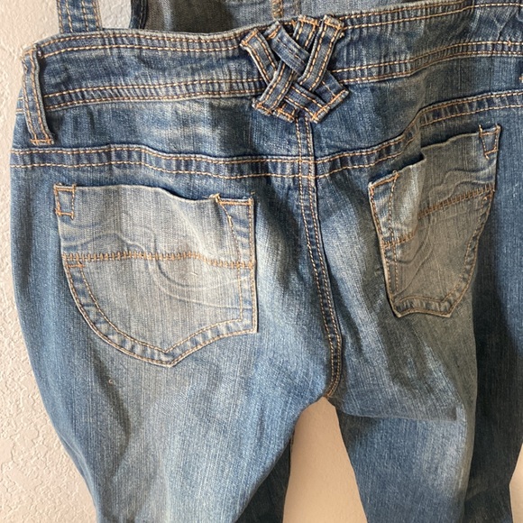 Overalls - Picture 4 of 6